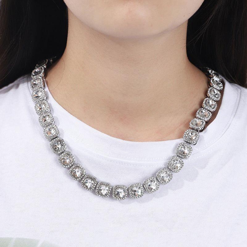 Square Cluster Chain